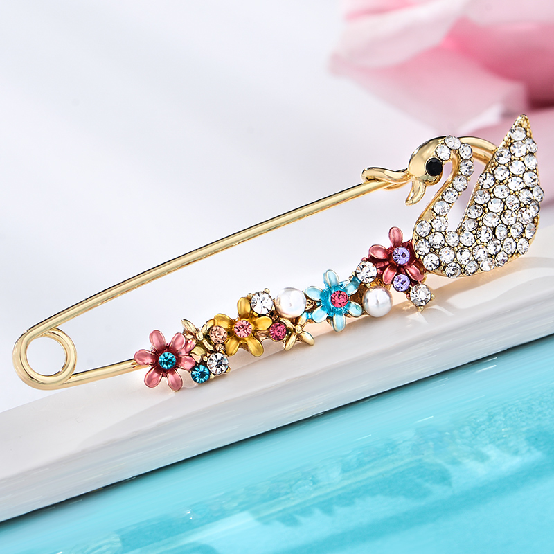 เข็มกลัด เข็มกลัดสวยๆ เข็มกลัดติดเสื้อ Brooch