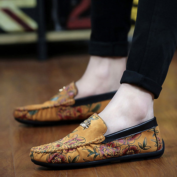 รองเท้าหนังผู้ชาย มีไซส์39-44 รองเท้าโลฟเฟอร์ชาย Slip-On Shoes