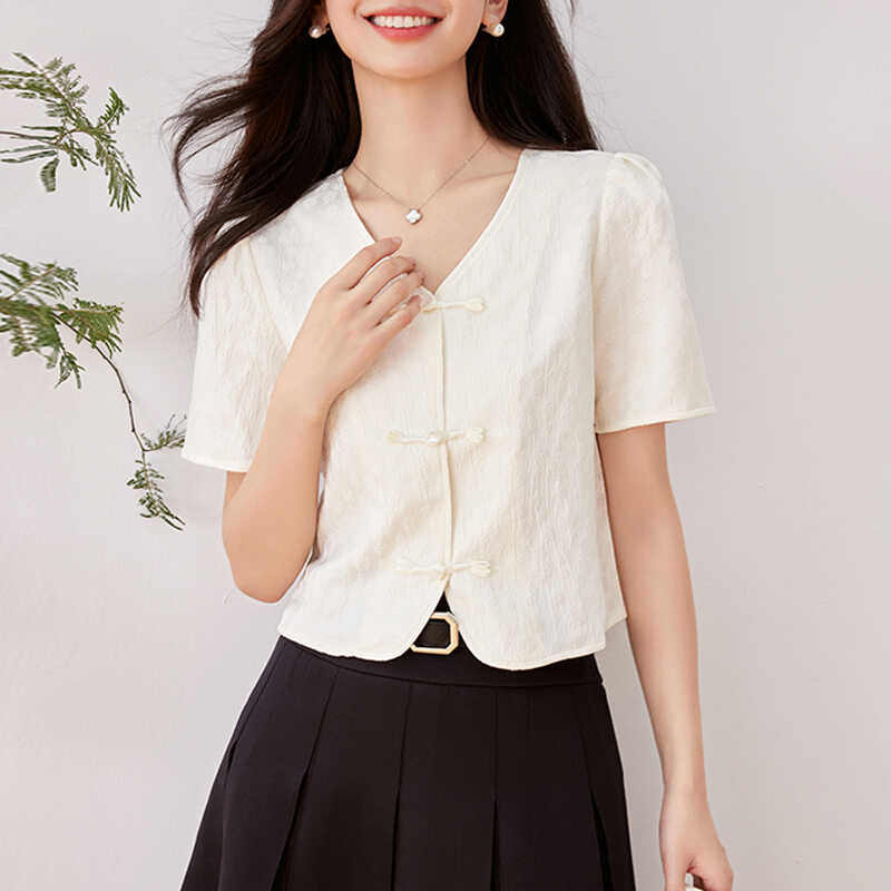 เสื้อเชิ้ตผู้หญิงใส่ทํางาน 390 บาทต่อชิ้น ฟรีค่าจัดส่ง
