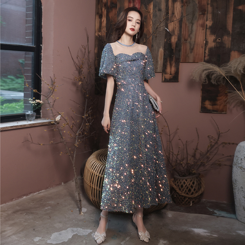 ชุดราตรี ชุดราตรีสวยหรู แบบ ทันสมัย Evening dress