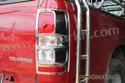 ครอบไฟท้าย New Colorado