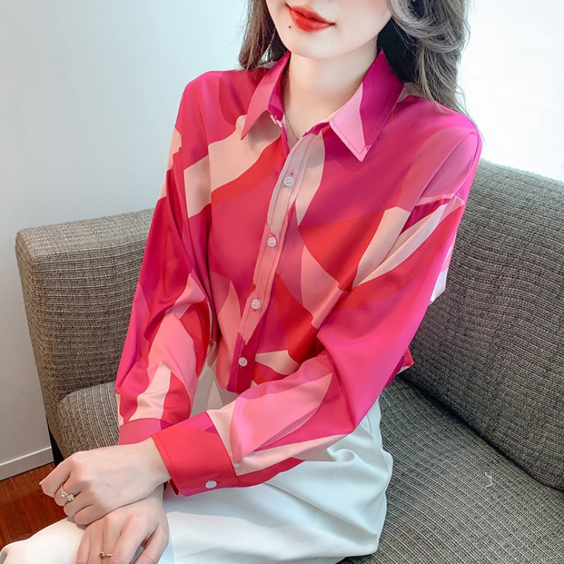 เสื้อเชิ้ตผู้หญิงแขนยาว เสื้อเชิ้ตผู้หญิงใส่ทํางาน 390 บาทต่อชิ้น ฟรีค่าจัดส่ง