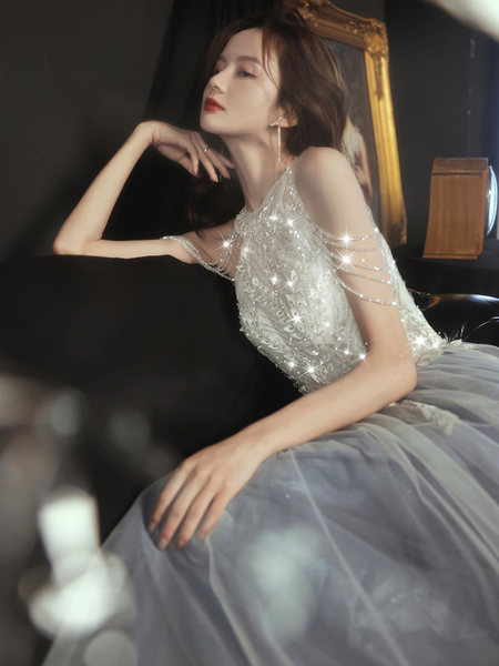 ชุดราตรี ชุดออกงาน ดีไซน์หรู แบรนด์ Angel