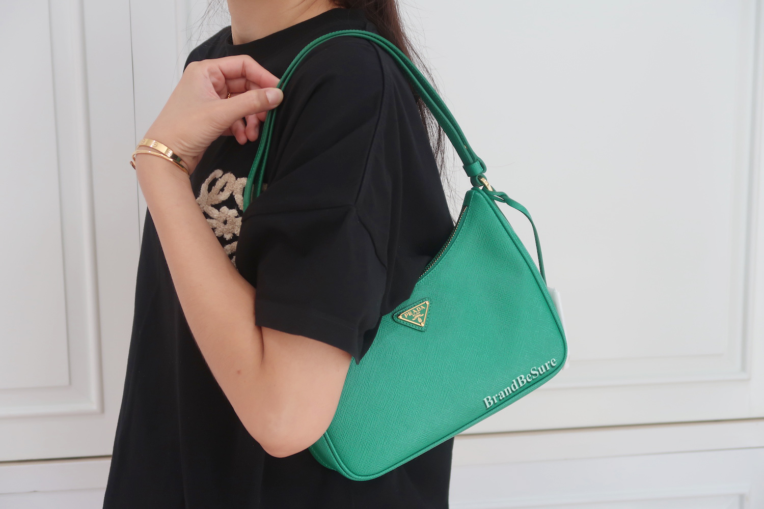 Prada Mango Green Saffiano Re-Edition Mini Hobo 1BC204 (2022)