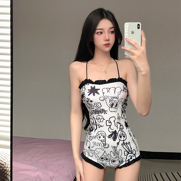 ชุดว่ายน้ำผู้หญิง ชุดว่ายน้ำน่ารัก Bikini ชุดไปทะเล
