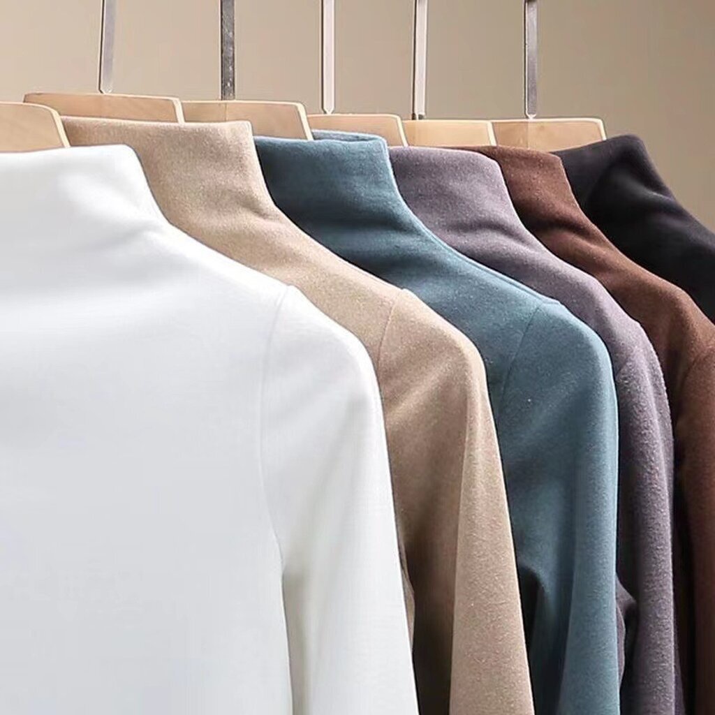 (ส่ง 18 พย) HEATTECH (ฮีทเทค) เสื้อแขนยาว ใช้ใส่เพิ่มความอุ่นด้านใน กันหนาว เนื้อผ้ายืดได้เยอะ เป็นผ้าสำลีนุ่มๆทั้งใ...