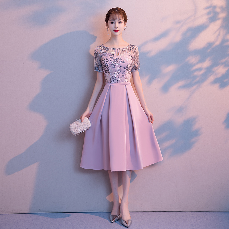 ชุดราตรี ชุดราตรีสวยหรู แบบ ทันสมัย Evening dress