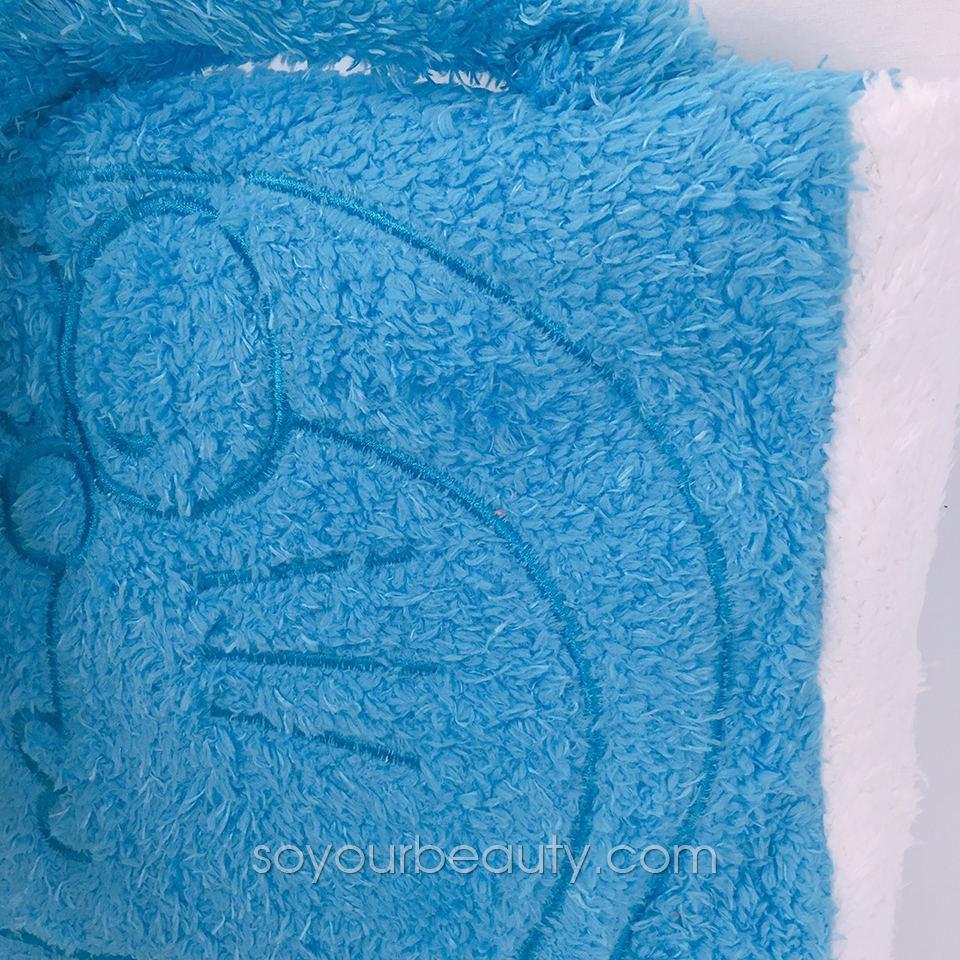 กระเป๋าสะพายขนนุ่มโดเรม่อน Doraemon