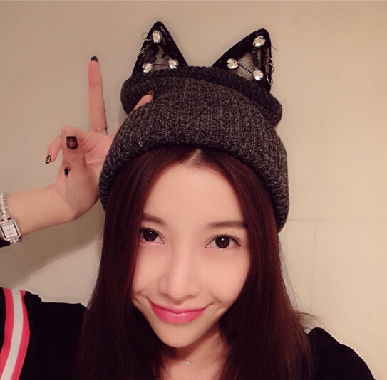 หมวกไหมพรม หูแมว ฮ๊อตมาก ดาราใส่กันเยอะ น่ารักกกกก