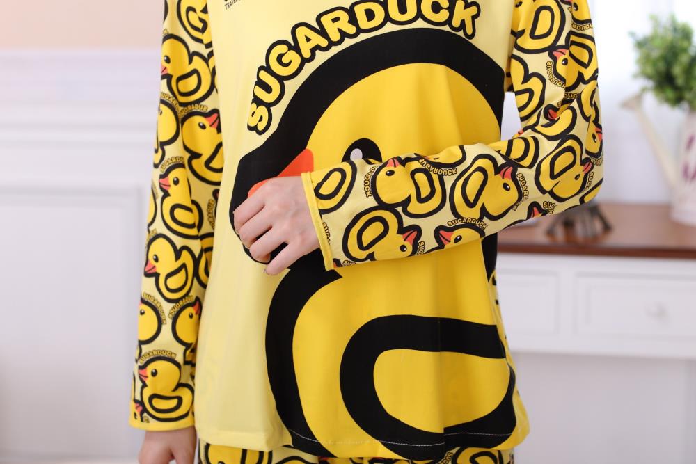 ชุดนอน ลายเป็ดน้อยสีเหลือง น่ารัก ฟรีไซส์ มีทั้งแขนยาวและแขนสั้นน้าา Yellow