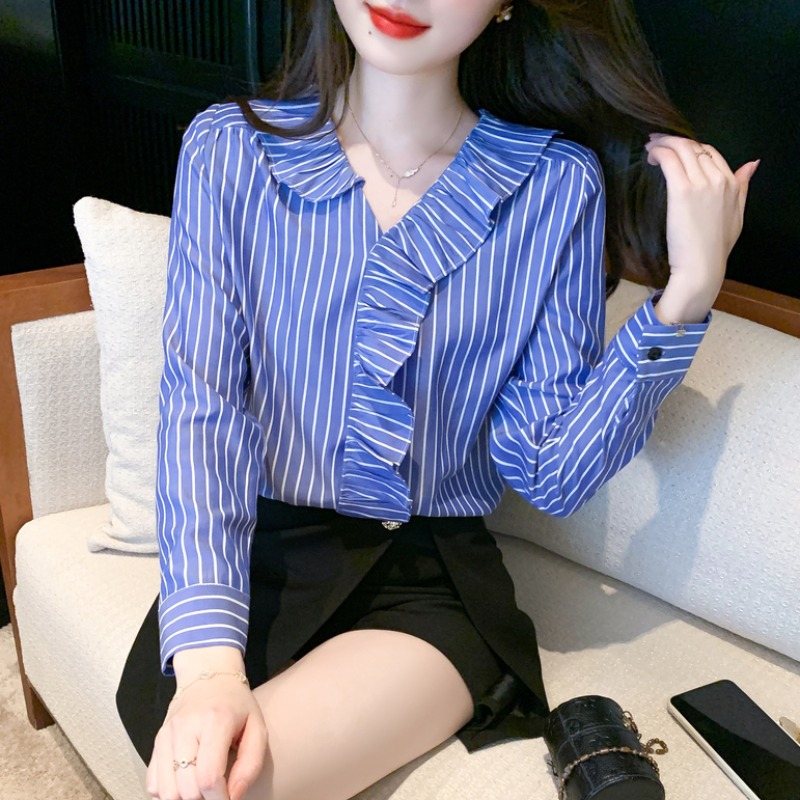 เสื้อเชิ้ตผู้หญิงแขนยาว เสื้อเชิ้ตผู้หญิงใส่ทํางาน 390 บาทต่อชิ้น ฟรีค่าจัดส่ง