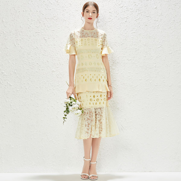 ชุดเดรสเรียบหรูดูแพง เดรสแบรนด์ DG Boutique