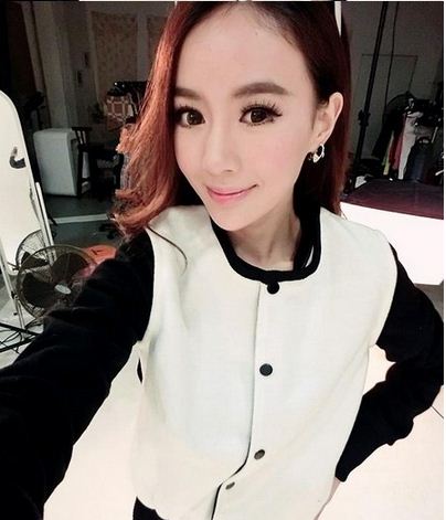 พร้อมส่ง - เสื้อคลุม เบสบอล ขาวดำ ผ้าcotton+สำลี ขาวดำ