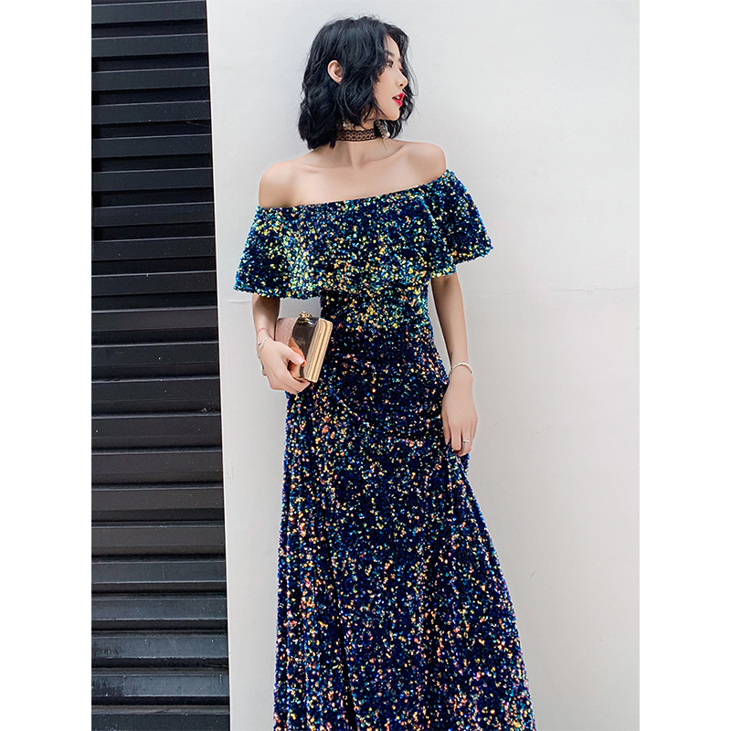 ชุดราตรี ชุดราตรีสวยหรู แบบ ทันสมัย Evening dress