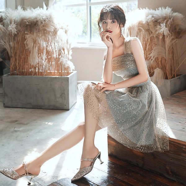 ชุดราตรี ชุดราตรีสวยหรู แบบ ทันสมัย Evening dress