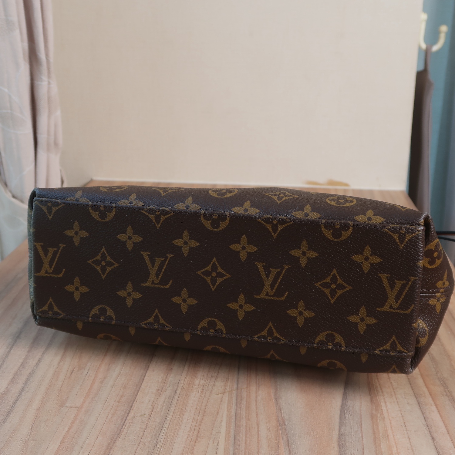 Louis Vuitton Red Calfskin/ Monogram Tuileries Besace Bag