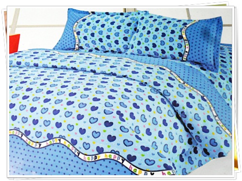 5 ฟุต 3 ชิ้น ชุดเครื่องนอน ผ้าปูที่นอน สีฟ้า ลายหัวใจ b006