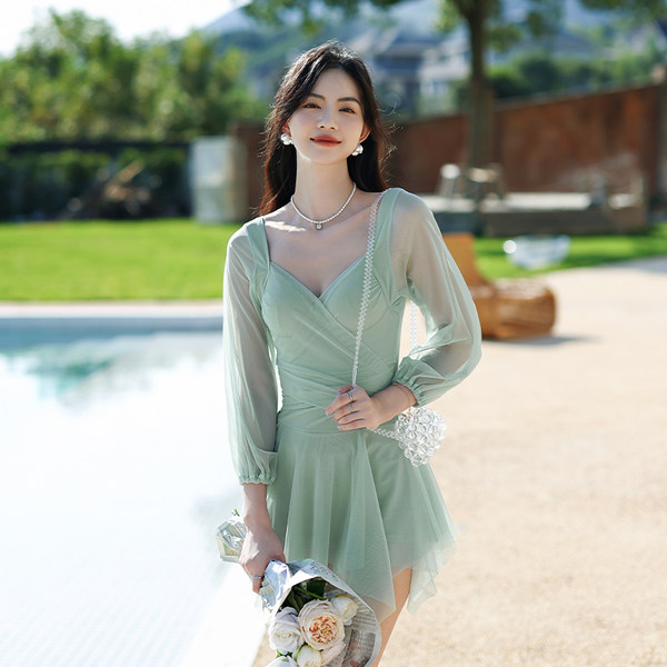 ชุดว่ายน้ำผู้หญิง ชุดว่ายน้ำน่ารัก Bikini ชุดไปทะเล