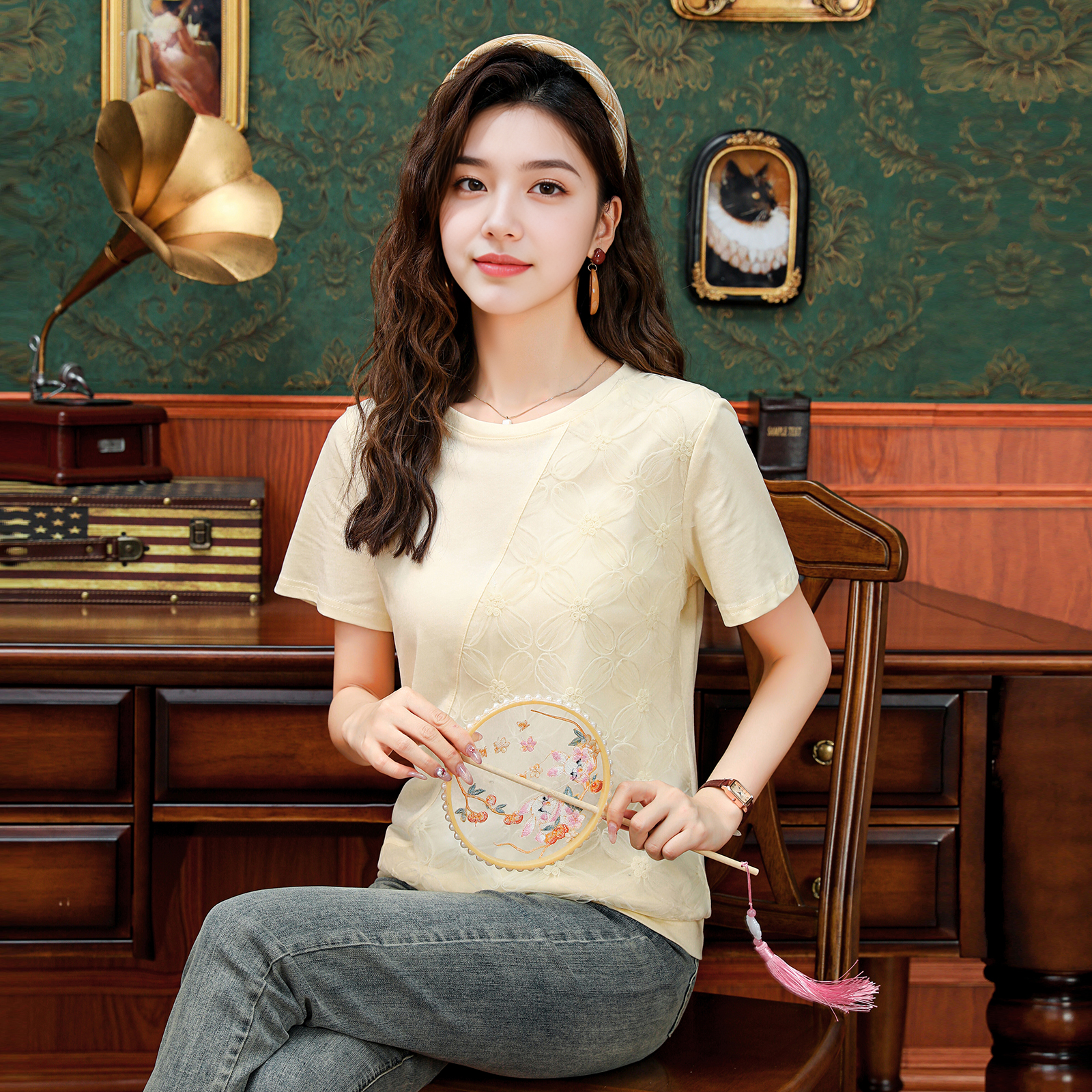 เสื้อเชิ้ตผู้หญิงใส่ทํางาน 390 บาทต่อชิ้น ฟรีค่าจัดส่ง