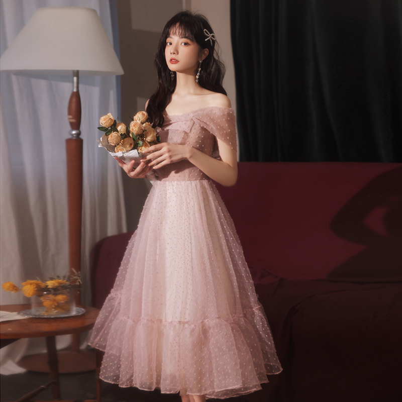 ชุดราตรี ชุดราตรีสวยหรู แบบ ทันสมัย Evening dress
