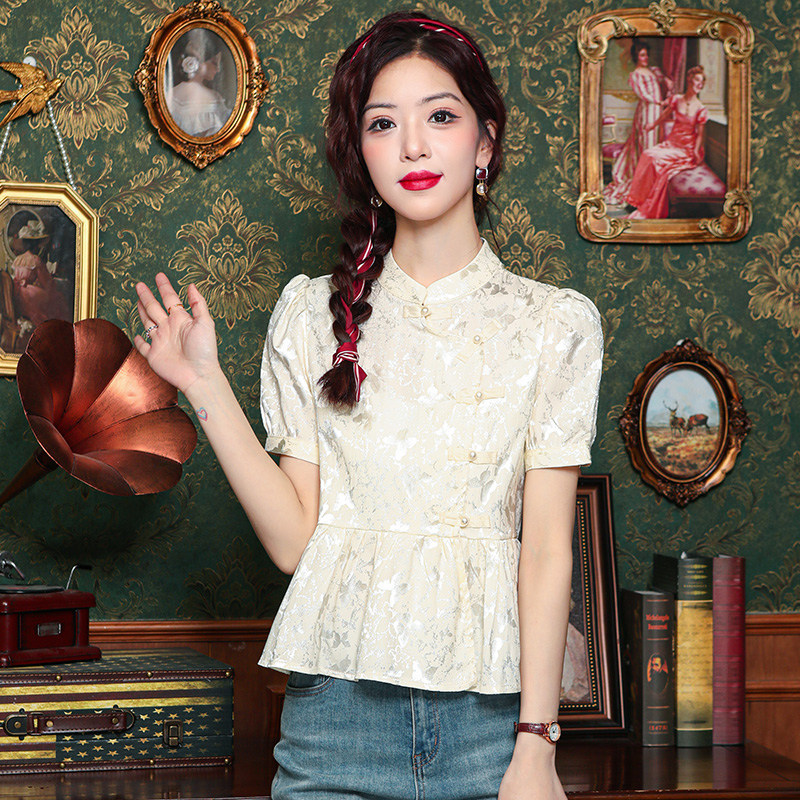 เสื้อเชิ้ตผู้หญิงใส่ทํางาน 390 บาทต่อชิ้น ฟรีค่าจัดส่ง