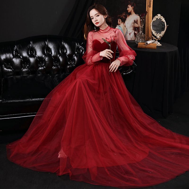 ชุดราตรี ชุดราตรีสวยหรู แบบ ทันสมัย Evening dress