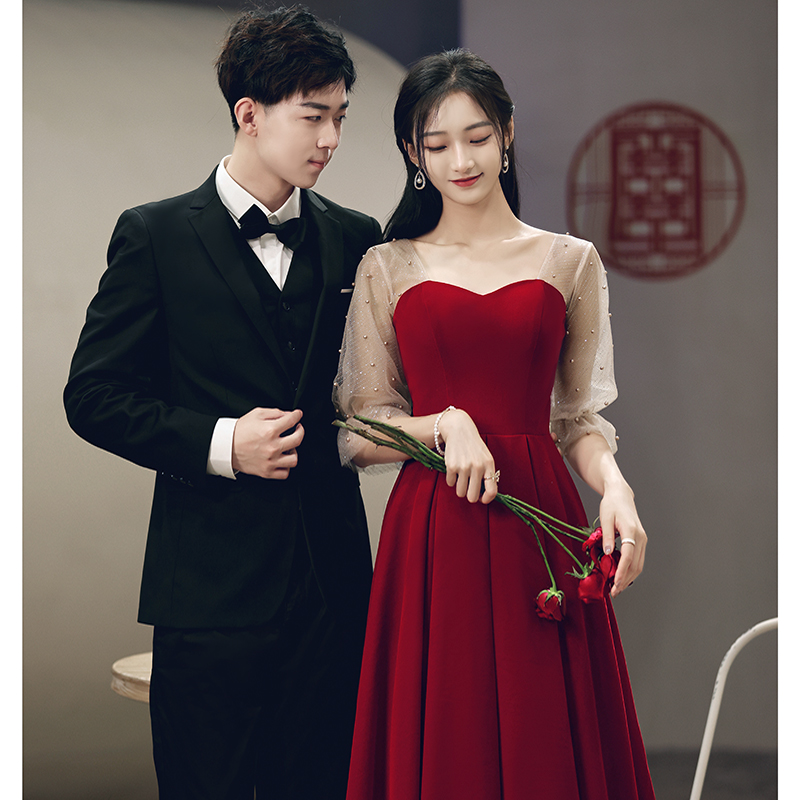 ชุดราตรี ชุดราตรีสวยหรู แบบ ทันสมัย Evening dress