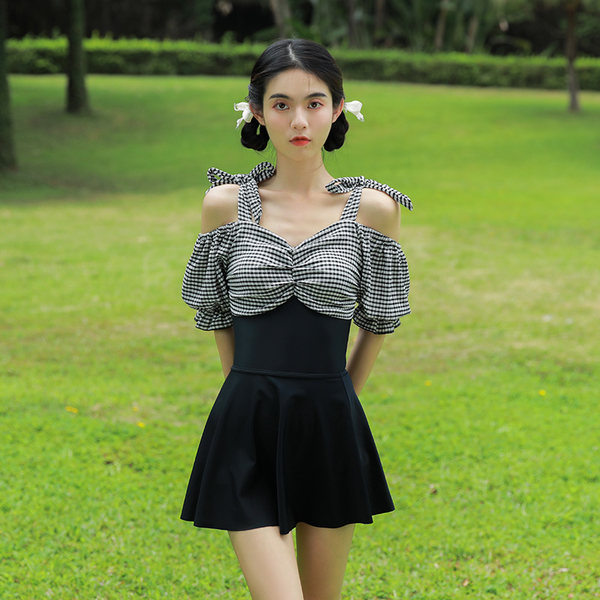 ชุดว่ายน้ำผู้หญิง ชุดว่ายน้ำน่ารัก Bikini ชุดไปทะเล