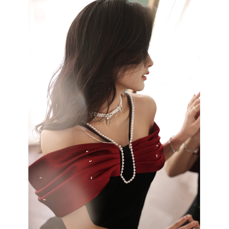 ชุดราตรี ชุดราตรีสวยหรู แบบ ทันสมัย Evening dress