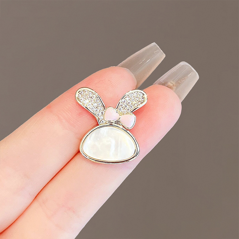 เข็มกลัด เข็มกลัดสวยๆ เข็มกลัดติดเสื้อ Brooch