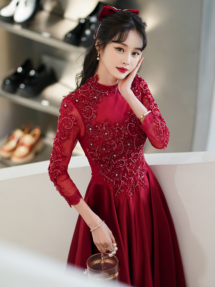 ชุดราตรี ชุดราตรีสวยหรู แบบ ทันสมัย Evening dress