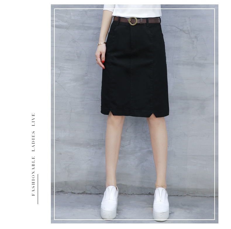 Skirt342 กระโปรงแฟชั่นผ้าคอตตอนยีนส์เนื้อดีหนาสวยสีพื้นทรงเข้ารูป ซิปหน้า กระเป๋าข้าง งานดีแมทช์ง่าย ทรงสวยเป๊ะ ใส่กับเสื้อตัวไหนก็ดูดี มี 2 สี ดำ, น้ำตาล
