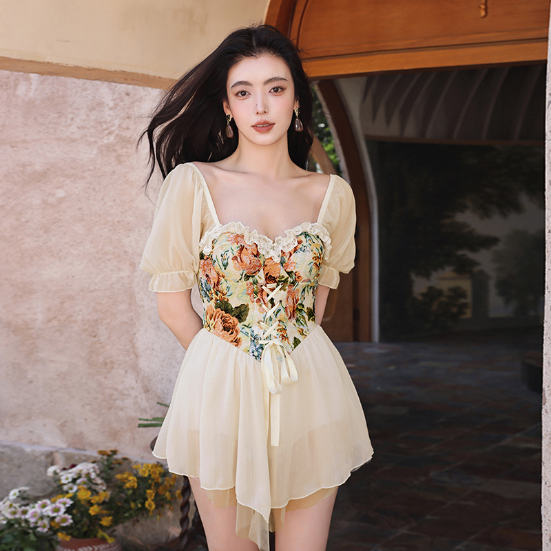 ชุดว่ายน้ำผู้หญิง ชุดว่ายน้ำน่ารัก Bikini ชุดไปทะเล