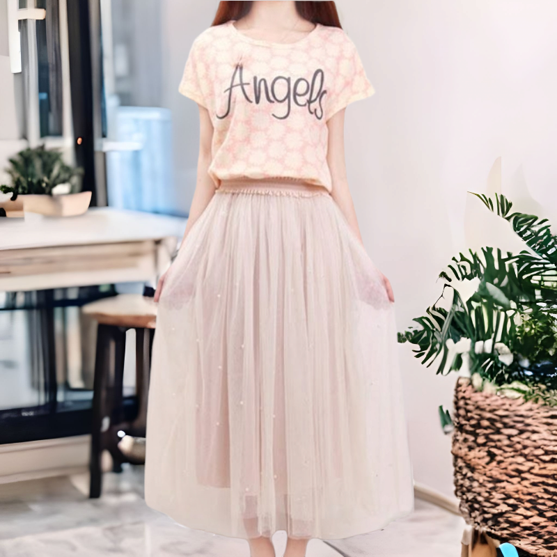 Dress3490 Maxi Dress แม็กซี่เดรสยาวทรงสวยลายดอกไม้ตัดต่อกระโปรงมุ้งยาวประดับมุก เอวสม็อคยืดได้เยอะ มีซับใน โทนสีส้มอ่อน งานสวย ใส่ง่าย น่ารัก