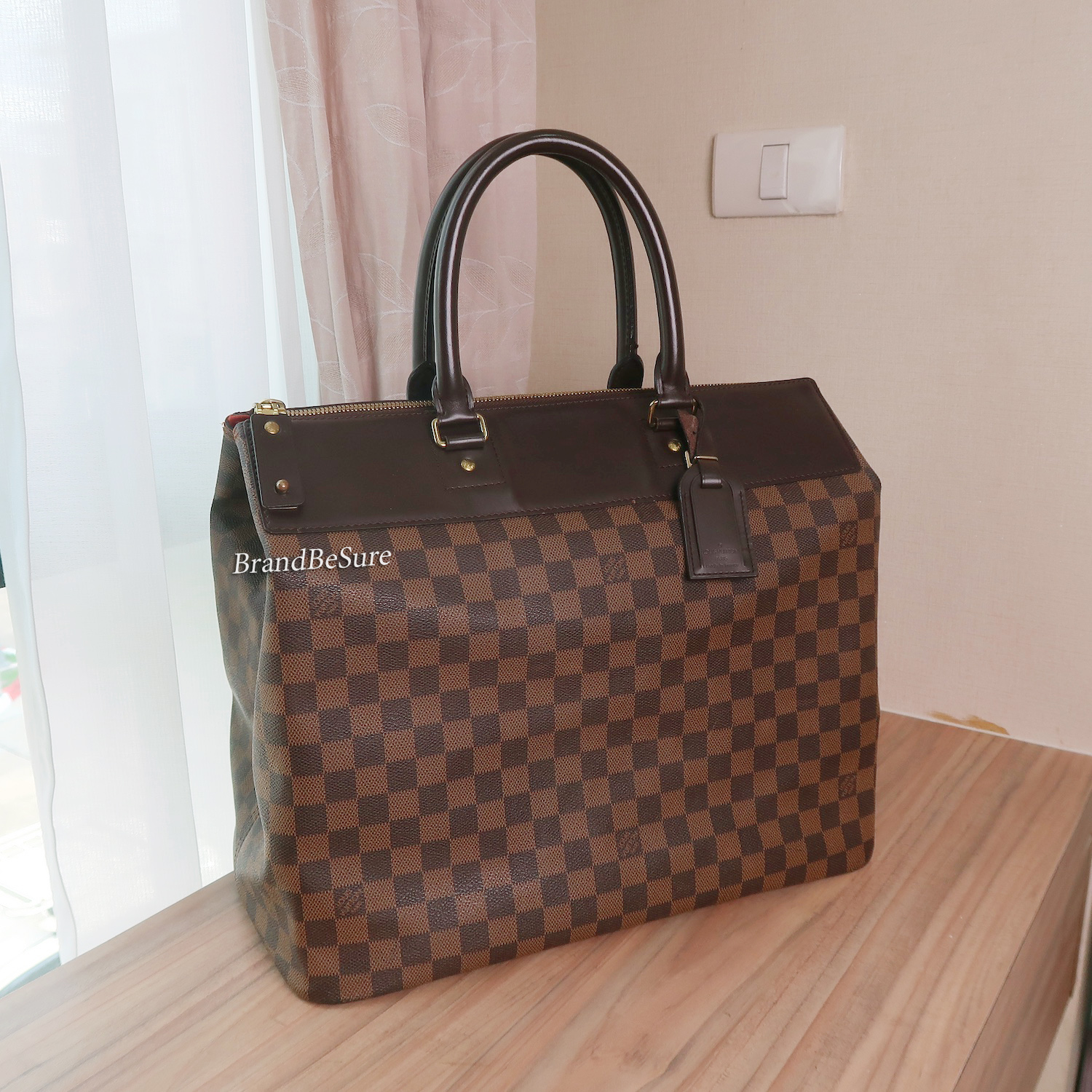 LV Damier Ebene Greenwich PM