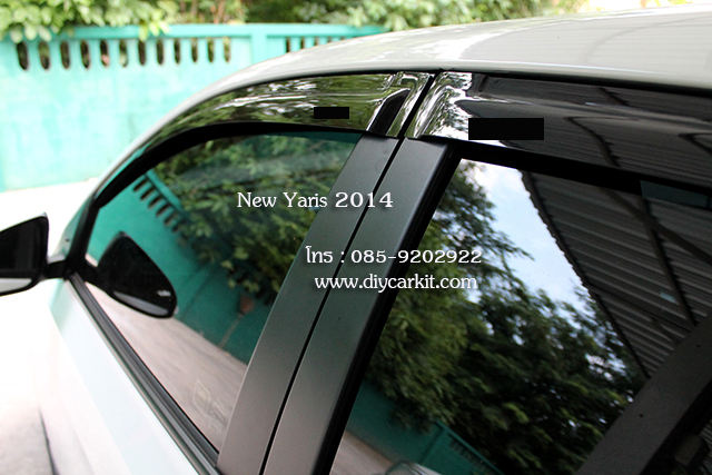 กันสาดประตูรถยนต์ New Yaris 2014