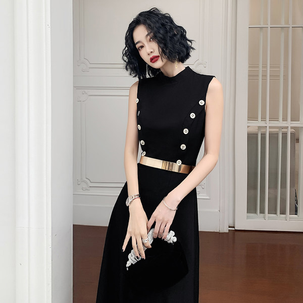 ชุดราตรี ชุดราตรีสวยหรู แบบ ทันสมัย Evening dress