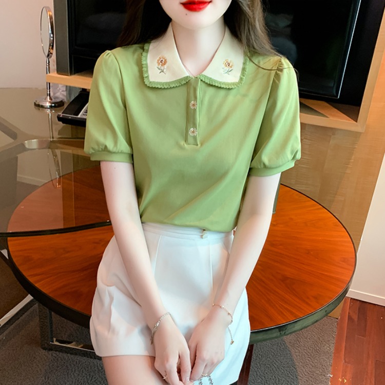 เสื้อเชิ้ตผู้หญิงใส่ทํางาน 390 บาทต่อชิ้น ฟรีค่าจัดส่ง