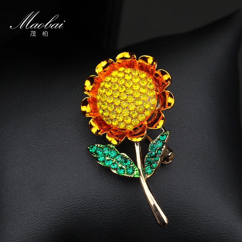 เข็มกลัด เข็มกลัดสวยๆ เข็มกลัดติดเสื้อ Brooch
