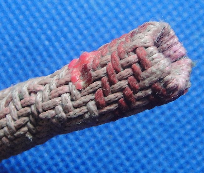 ตะกรุดหนังเสือต้นๆหลวงปู่ญาท่านสวน วัดนาอุดม