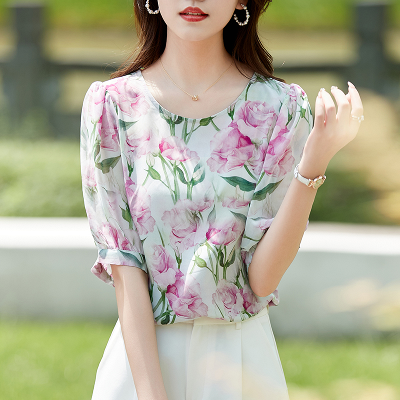 เสื้อเชิ้ตผู้หญิงแขนยาว เสื้อเชิ้ตผู้หญิงใส่ทํางาน 390 บาทต่อชิ้น ฟรีค่าจัดส่ง