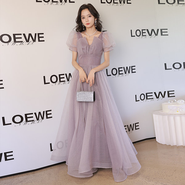 ชุดราตรี ชุดราตรีสวยหรู แบบ ทันสมัย Evening dress