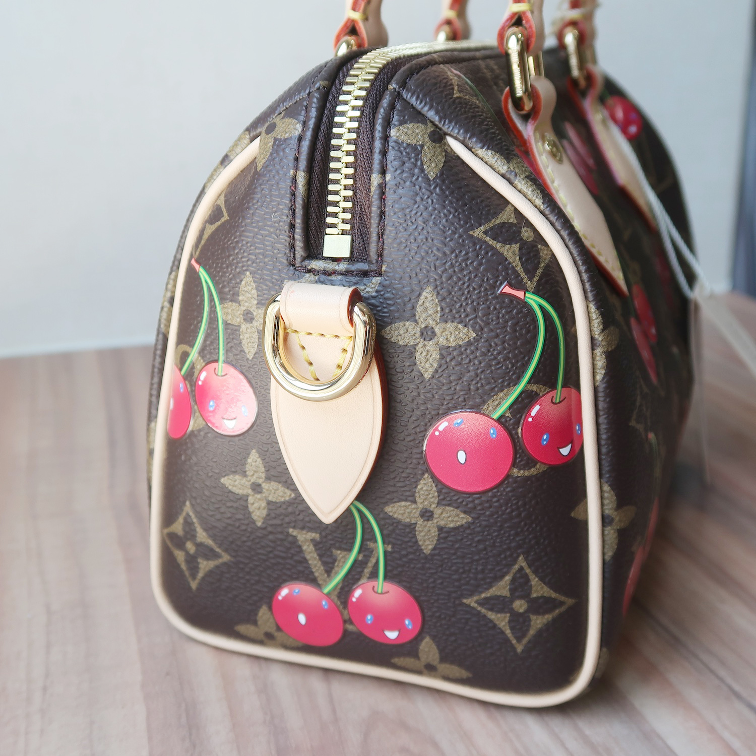 Louis Vuitton X Murakami Monogram Cherry Speedy 20 Ban"