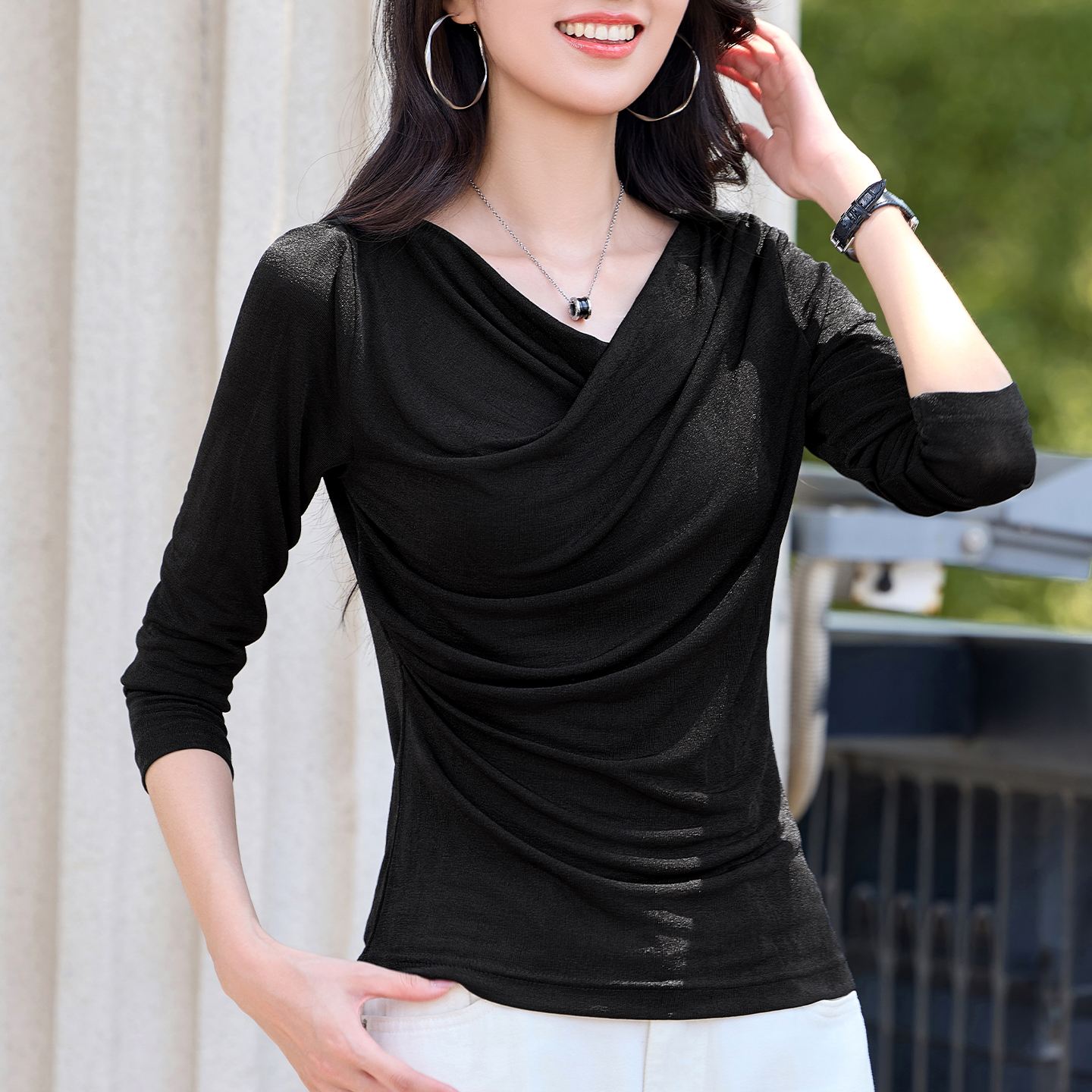 เสื้อยืดสีดำ แฟชั่น เสื้อยืด T-shirt สีดำ สวมใส่สบาย ไม่ร้อน