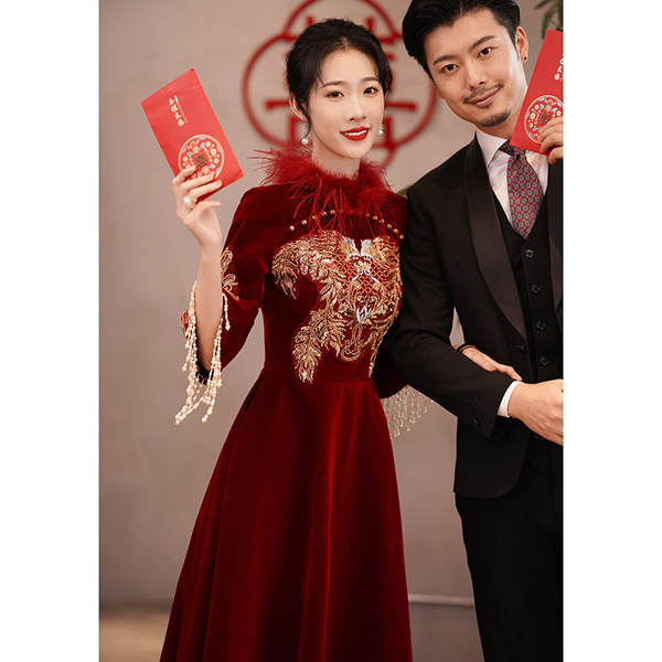 ชุดราตรี ชุดราตรีสวยหรู แบบ ทันสมัย Evening dress