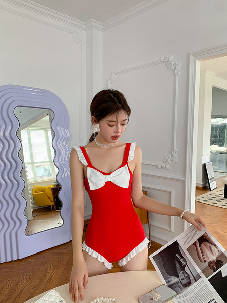 ชุดว่ายน้ำผู้หญิง ชุดว่ายน้ำน่ารัก Bikini ชุดไปทะเล