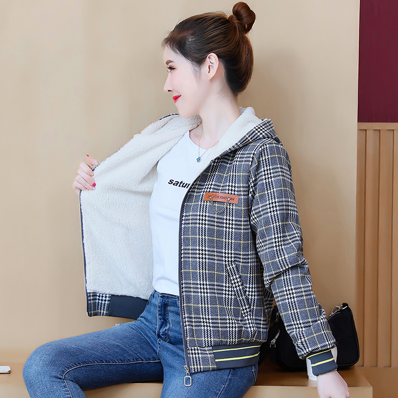 แจ็คเก็ต เสื้อคลุมแจ็คเก็ต