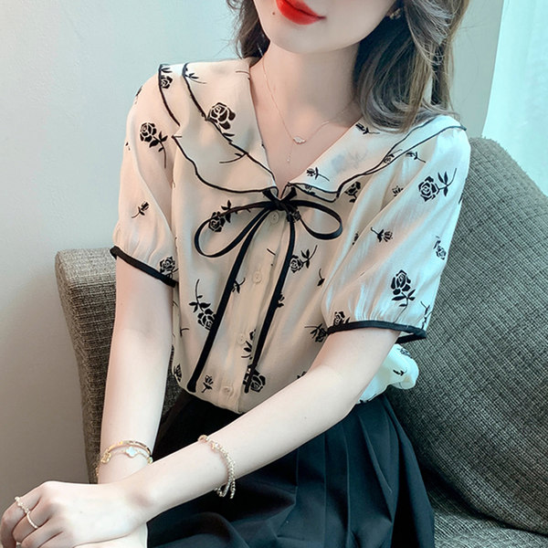 เสื้อลูกไม้ แขนสั้น