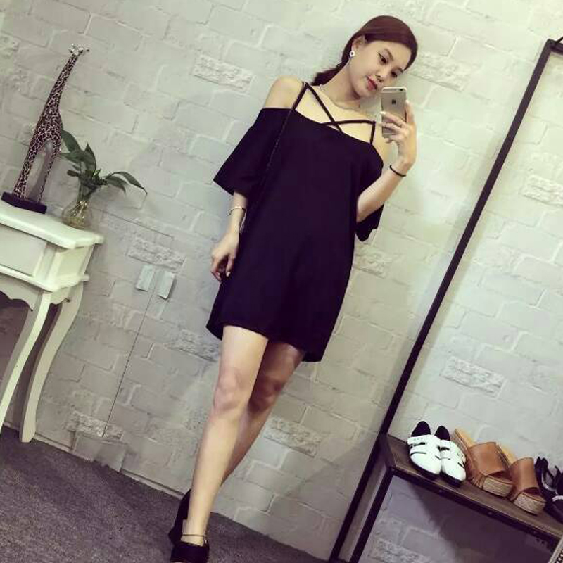 เสื้อแฟชั่น แต่งสายโชว์ไหล่ เซ็กซี่ พร้อมส่ง samepic