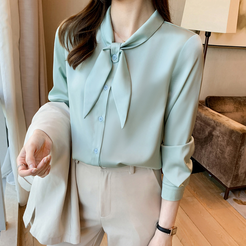 เสื้อเชิ้ตผู้หญิงแขนยาว เสื้อเชิ้ตผู้หญิงใส่ทํางาน 390 บาทต่อชิ้น ฟรีค่าจัดส่ง
